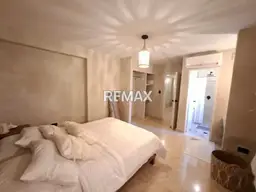 View 10