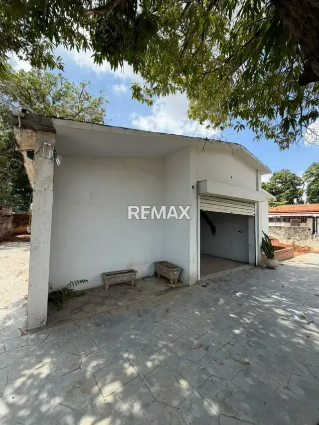 Casa comercial en Venta Sector La Portuaria - 4