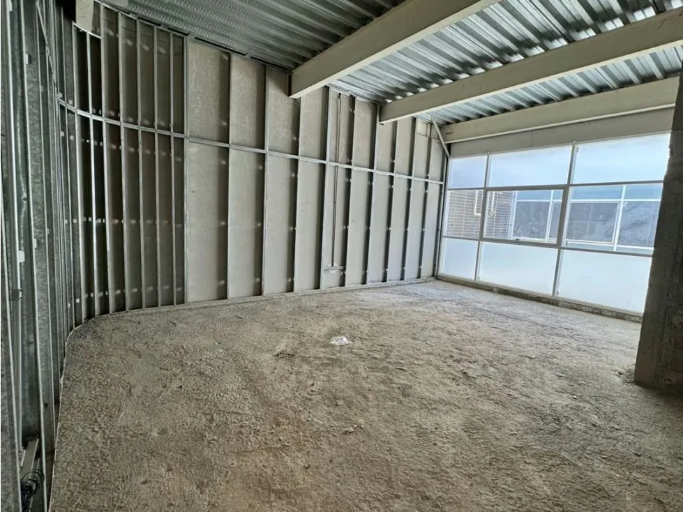 En Venta Oficina en Parque CC Cerro Verde. Los Naranjos El Hatillo - 7