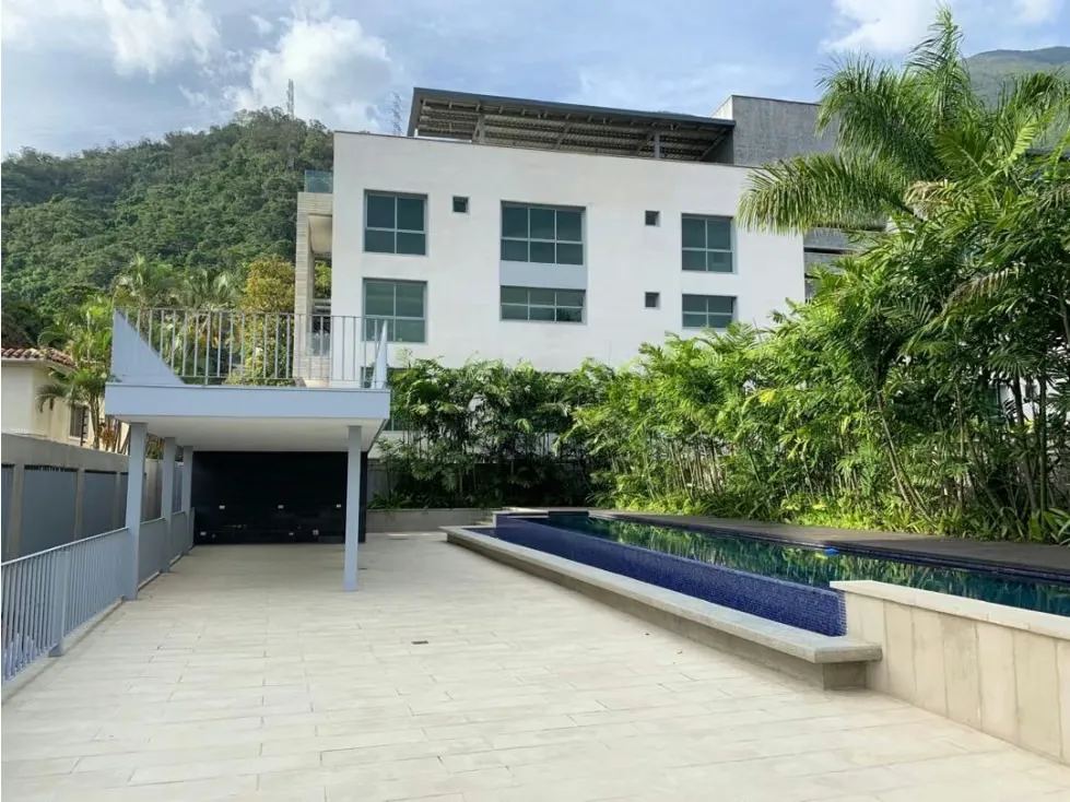 Vendo PH 437m2 4h/6b/5e Altamira 0242
