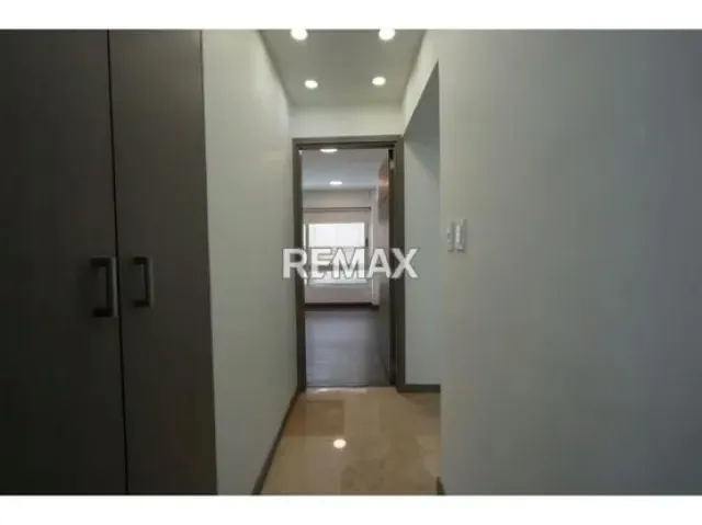 En Alquiler Apartamento de 86 m² Los Naranjos de Las Mercedes - 9