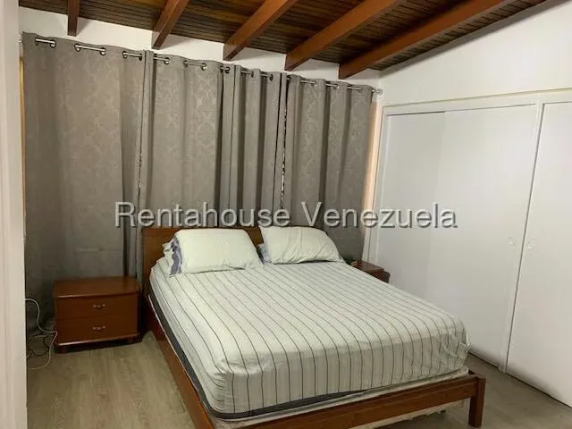 Townhouse (Duplex) en Venta en La Boyera, Distrito Metropolitano - 13