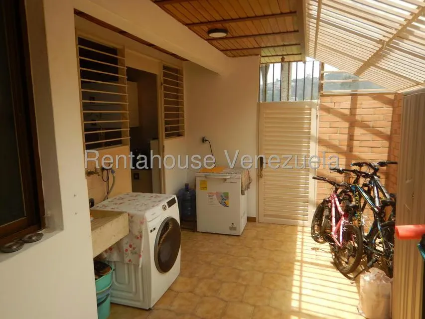 Townhouse (Duplex) en Venta en La Boyera, Distrito Metropolitano - 27