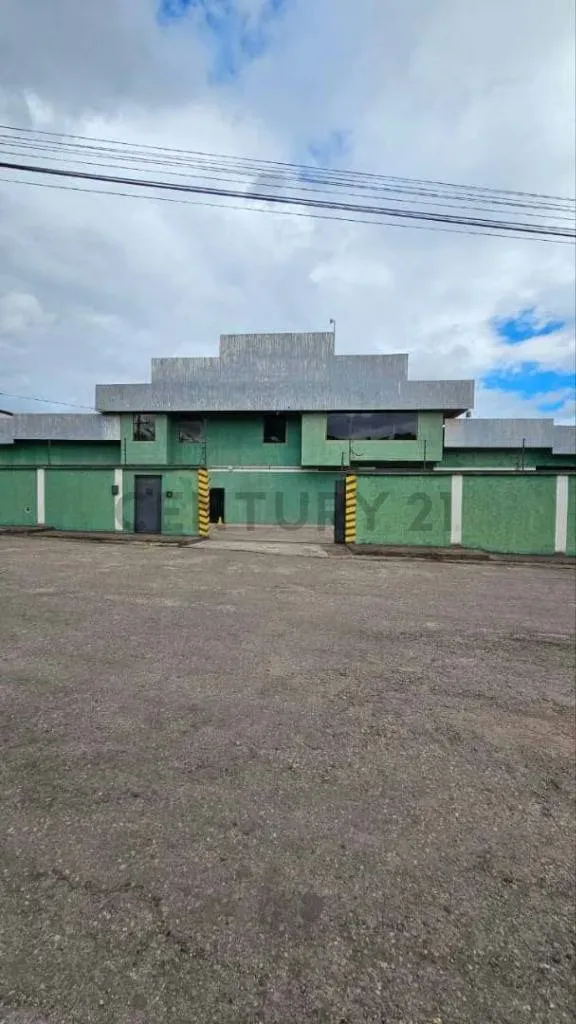 Venta galpón las lomas