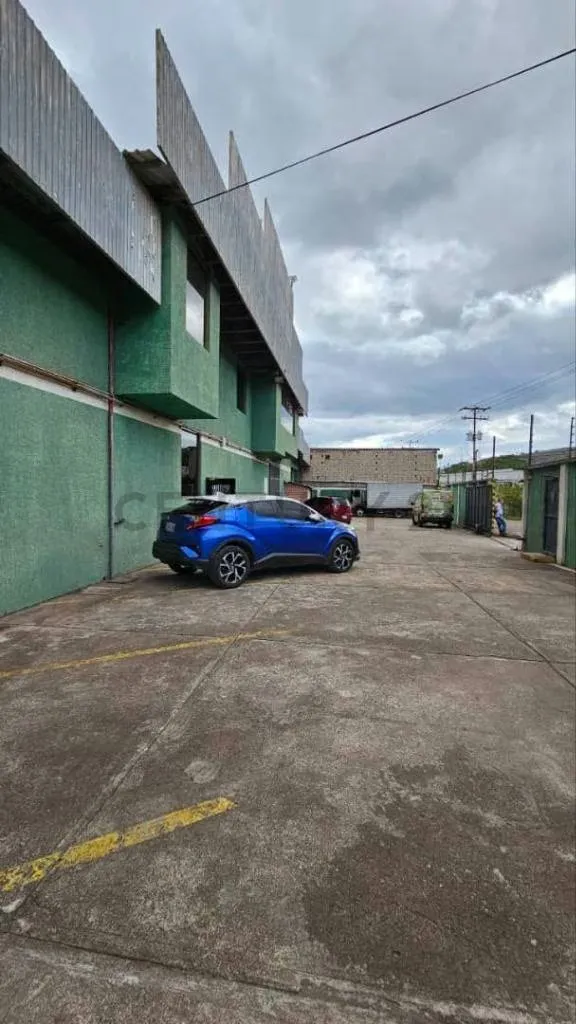 Venta galpón las lomas - 12