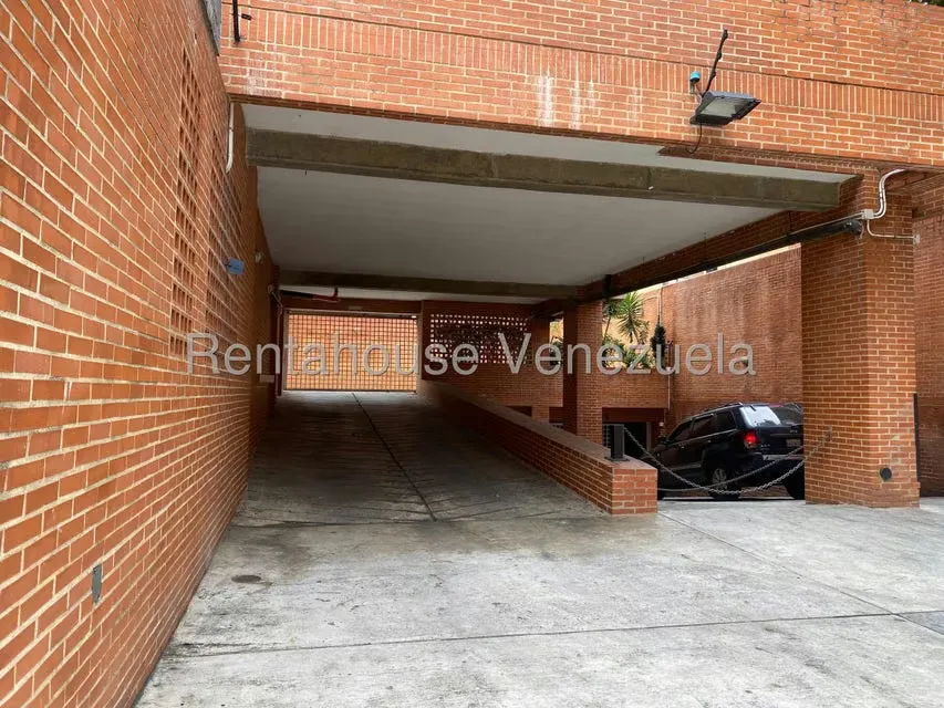 Apartamento (Duplex) en Venta en Campo Alegre, Distrito Metropolitano - 29