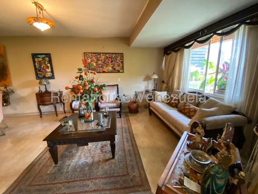 Apartamento (Duplex) en Venta en Campo Alegre, Distrito Metropolitano - 9