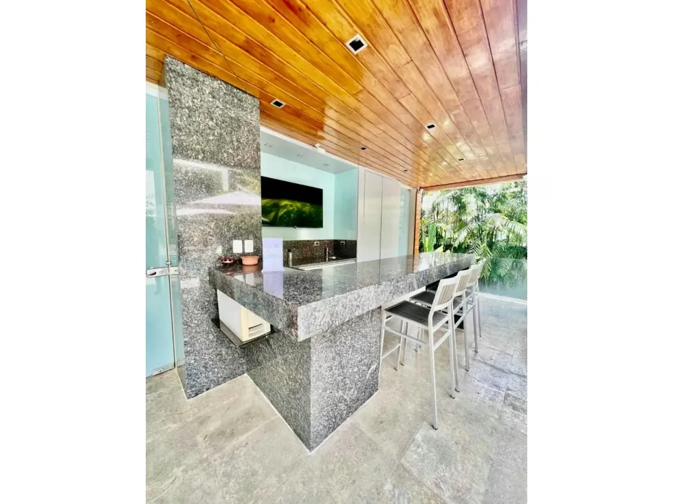 Vendo casa 2300m2 Country Club 0192 - 27