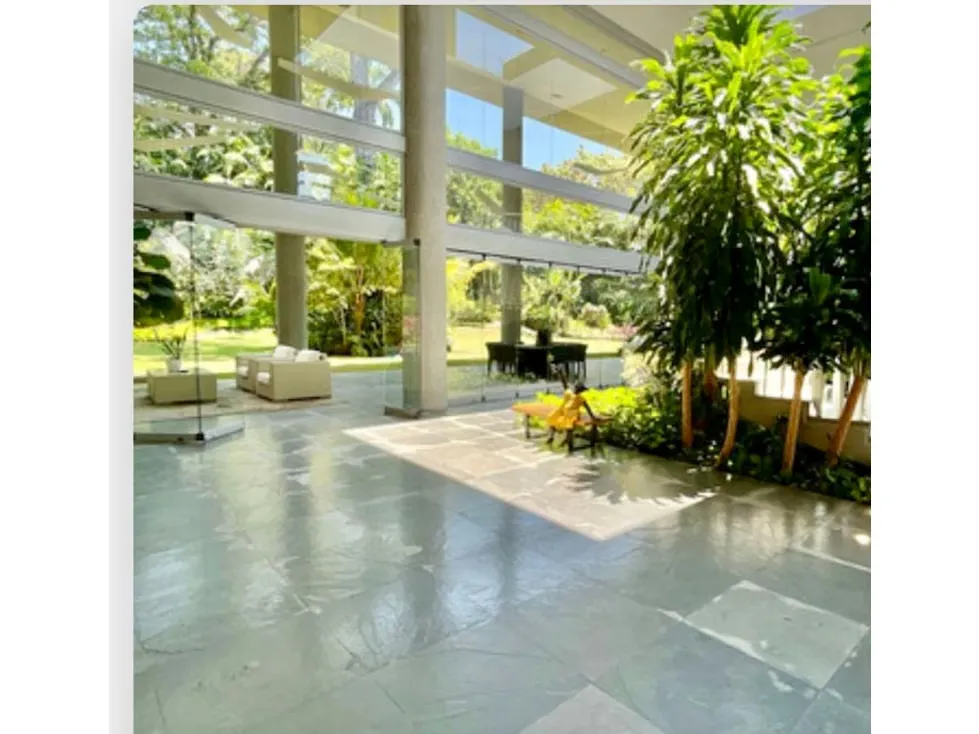 Vendo casa 2300m2 Country Club 0192 - 4