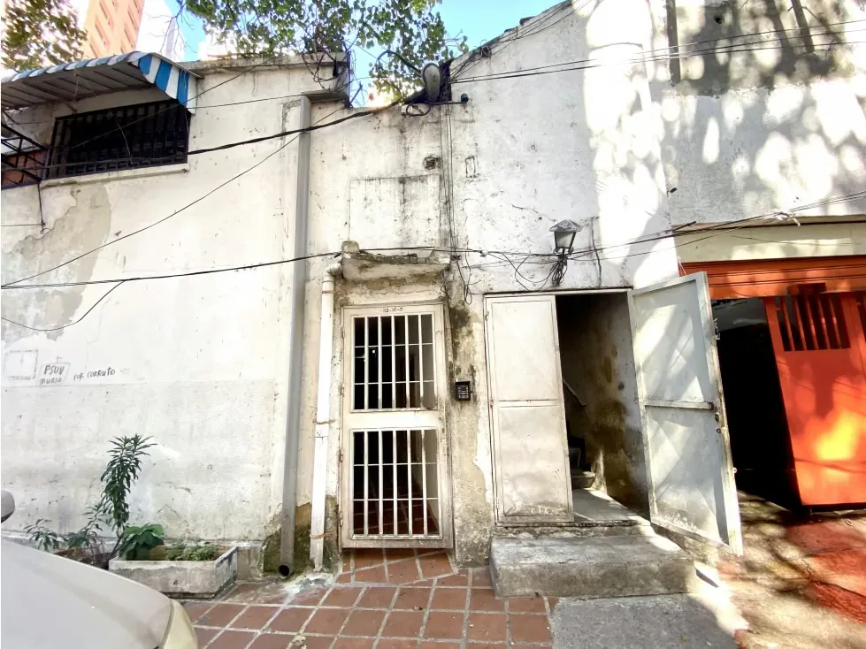 LOCAL ALQUILER EN LOS DOS CAMINOS PB CON 60 M2, 1 BAÑO Y DEPOSITO - 7