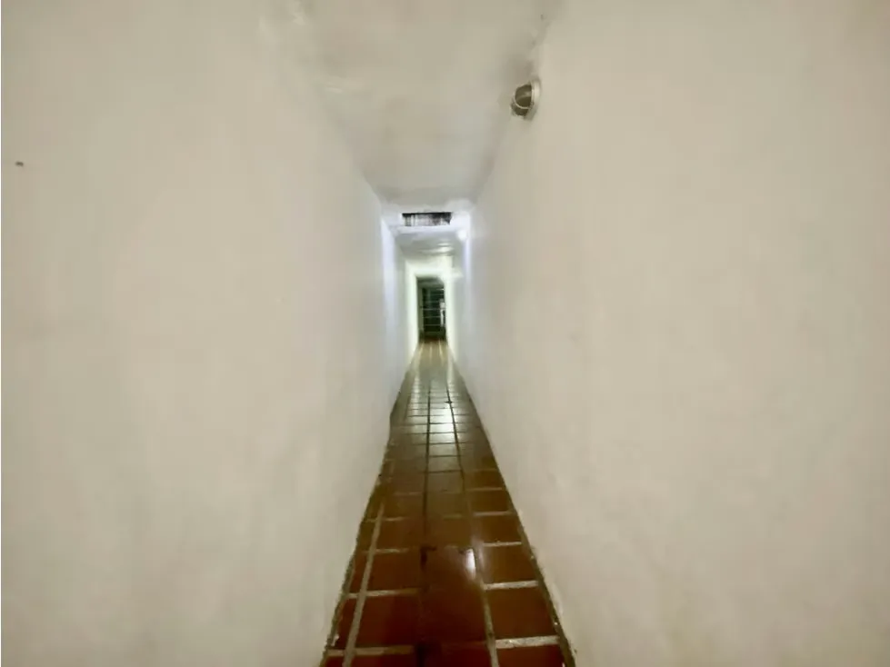 LOCAL ALQUILER EN LOS DOS CAMINOS PB CON 60 M2, 1 BAÑO Y DEPOSITO - 8