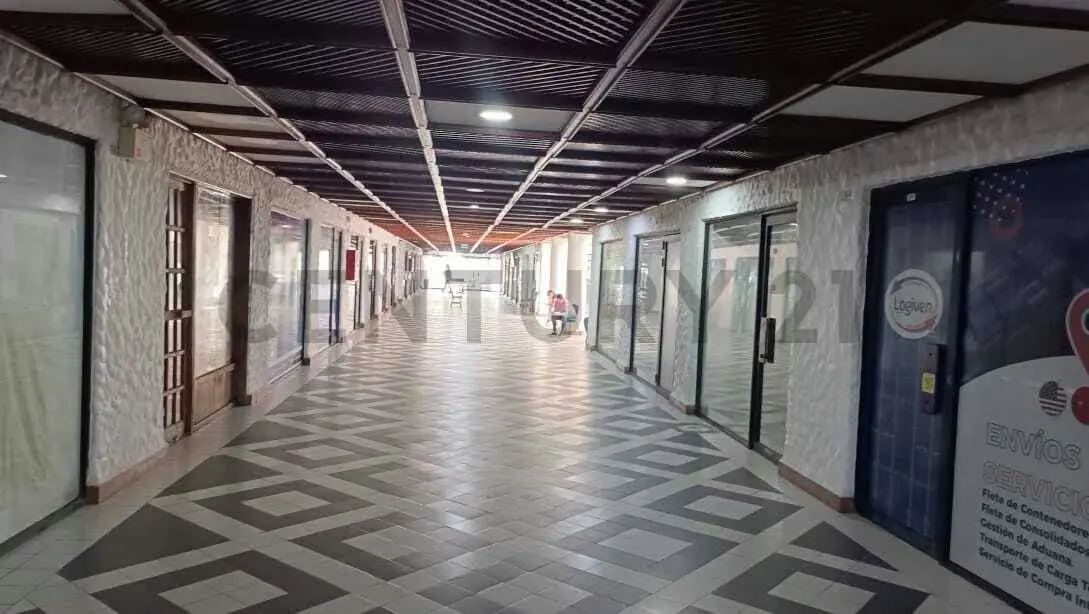 Local comercial en el centro comercial CCM en venta - 19