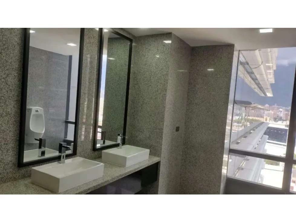 Oficina en venta 162m², Las Mercedes - 12