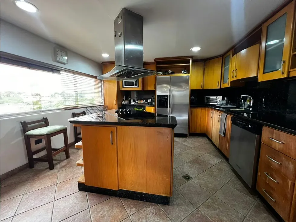 Se alquila apartamento duplex 220m2 La Unión 7740 - 7