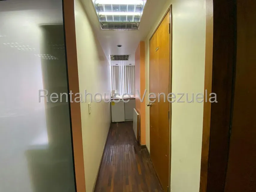 Oficina en Venta en Bello Monte, Distrito Metropolitano - 11