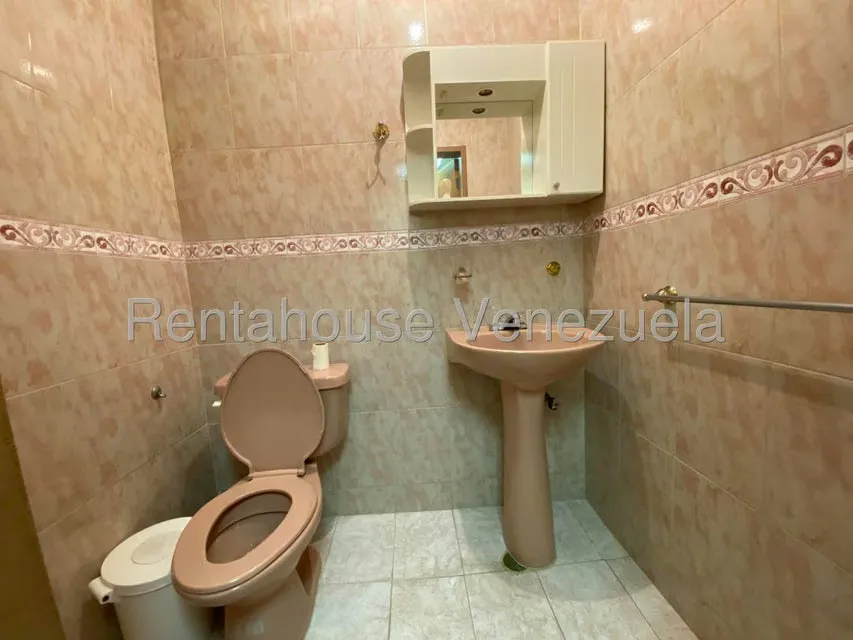 Oficina en Venta en Bello Monte, Distrito Metropolitano - 13