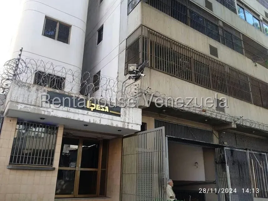 Oficina en Venta en Bello Monte, Distrito Metropolitano - 16