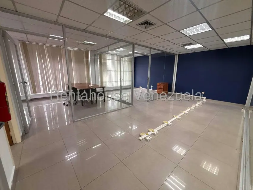 Local Comercial en Alquiler en Del Este, Lara - 6
