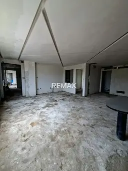 View 3