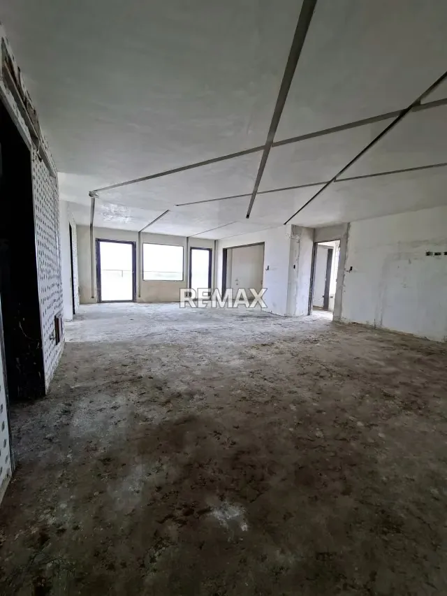 Exclusiva Oficina de 285 m² en Venta – Centro Empresarial Pineda y Pineda, Lechería - 4