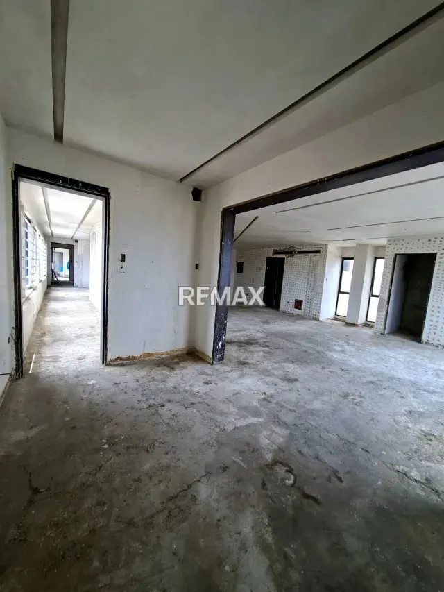 Exclusiva Oficina de 285 m² en Venta – Centro Empresarial Pineda y Pineda, Lechería - 5