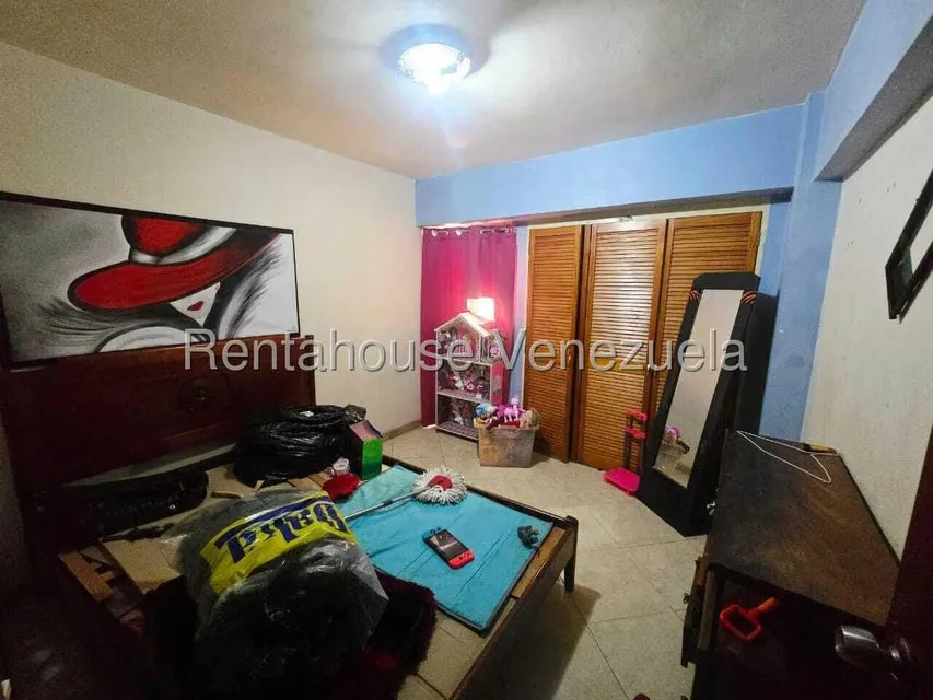 Apartamento (1 Nivel) en Venta en Parroquia Altagracia, Distrito Metropolitano - 11