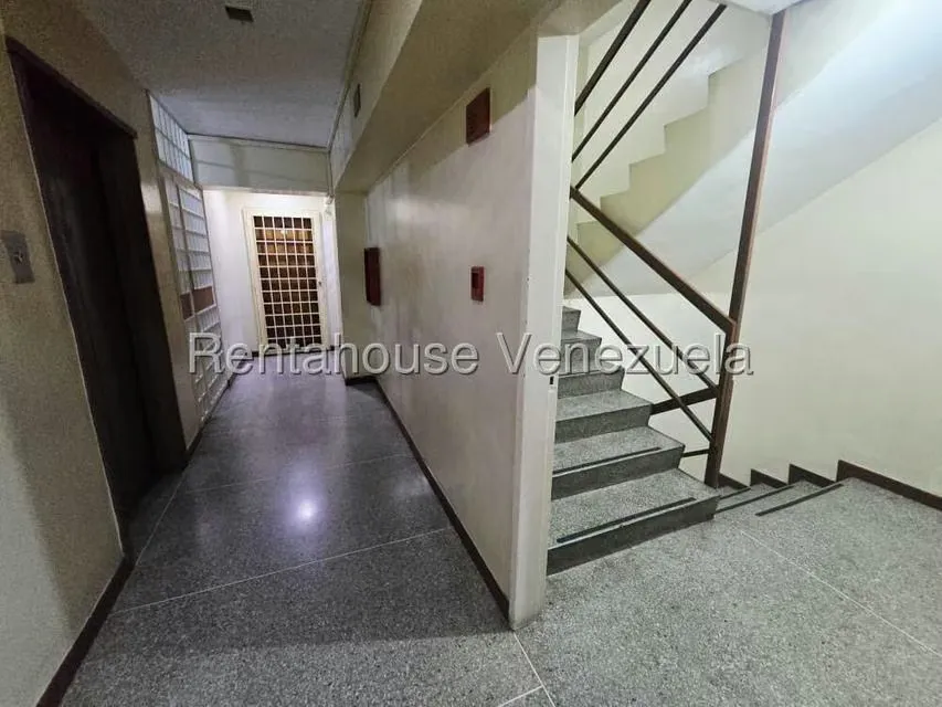 Apartamento (1 Nivel) en Venta en Parroquia Altagracia, Distrito Metropolitano - 15