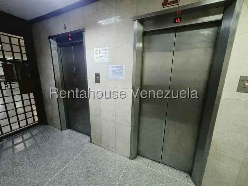 Apartamento (1 Nivel) en Venta en Parroquia Altagracia, Distrito Metropolitano - 16