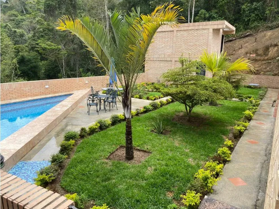 Se vende casa 700m2 10h/12b/5p Monte Claro Laguna 5588 - 6