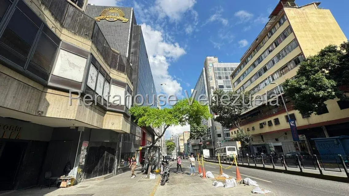 Oficina en Venta en Parroquia Altagracia, Distrito Metropolitano - 16