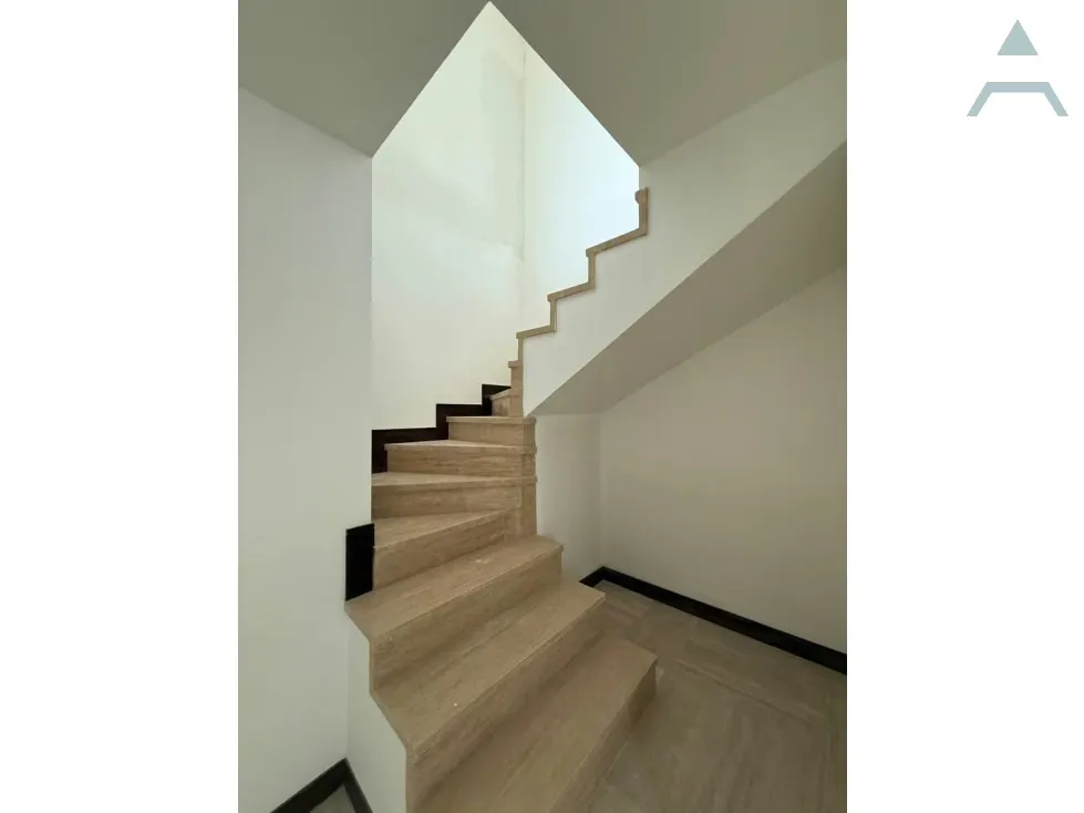 Se vende Apto 226m² 4h/3b/3p Lomas del Sol - 17