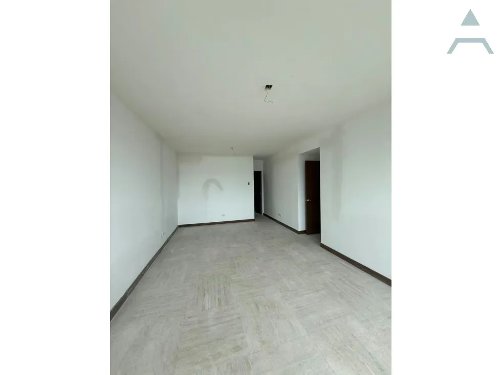 Se vende Apto 226m² 4h/3b/3p Lomas del Sol - 18