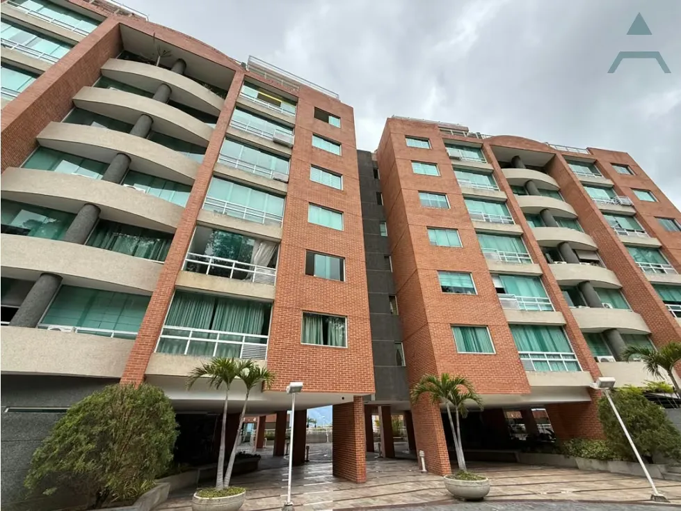 Se vende Apto 226m² 4h/3b/3p Lomas del Sol - 3