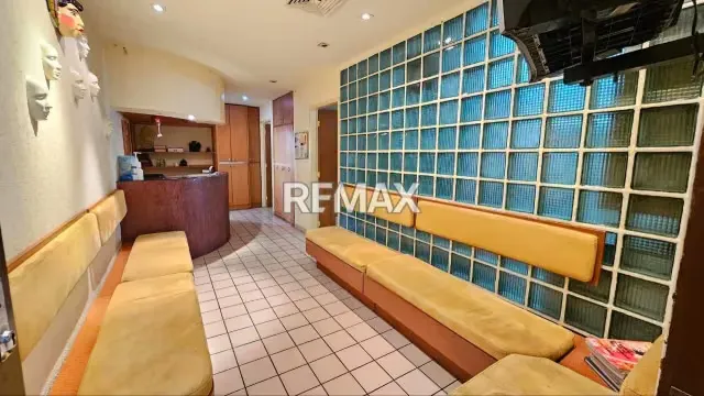 Oficina en venta Centro Profesional Plaza - 2