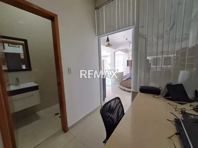 LOCAL COMERCIAL PREMIUM DE 2 NIVELES CON ASCENSOR PROPIO, A PIE DE CALLE, GRAN VITRINA COMERCIAL EN PORLAMAR, MUNICIPIO MARIÑO, ISLA DE MARGARITA - 17