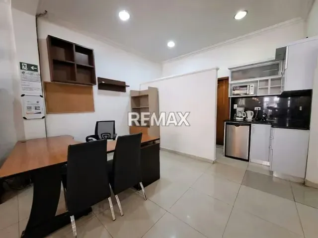 LOCAL COMERCIAL PREMIUM DE 2 NIVELES CON ASCENSOR PROPIO, A PIE DE CALLE, GRAN VITRINA COMERCIAL EN PORLAMAR, MUNICIPIO MARIÑO, ISLA DE MARGARITA - 5