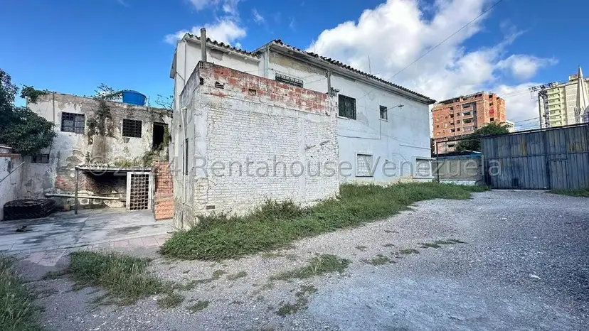 Terreno (Comercial) en Venta en Centro, Lara