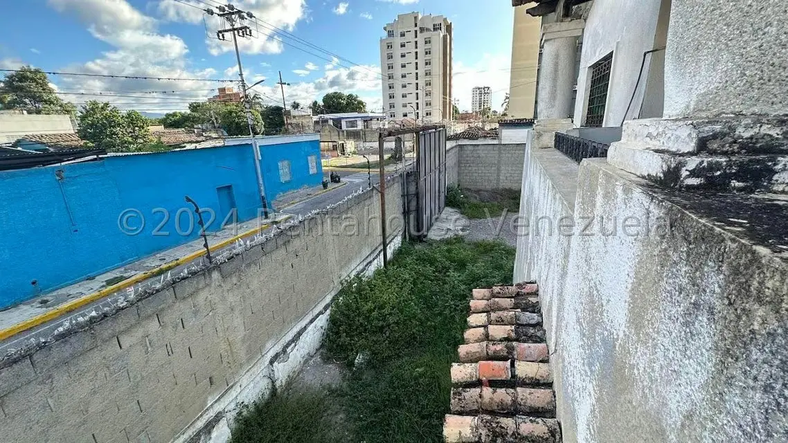 Terreno (Comercial) en Venta en Centro, Lara - 11