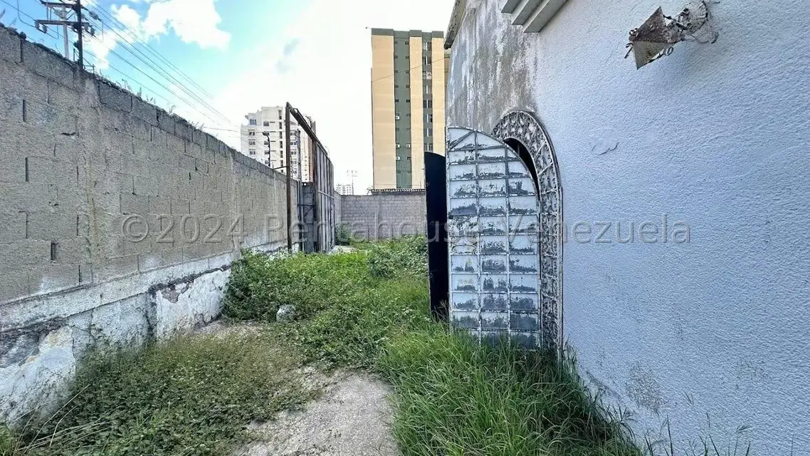 Terreno (Comercial) en Venta en Centro, Lara - 9