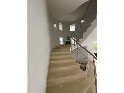 View 16