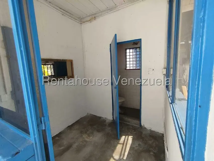 Galpon - Deposito en Alquiler en Guarenas, Miranda - 3