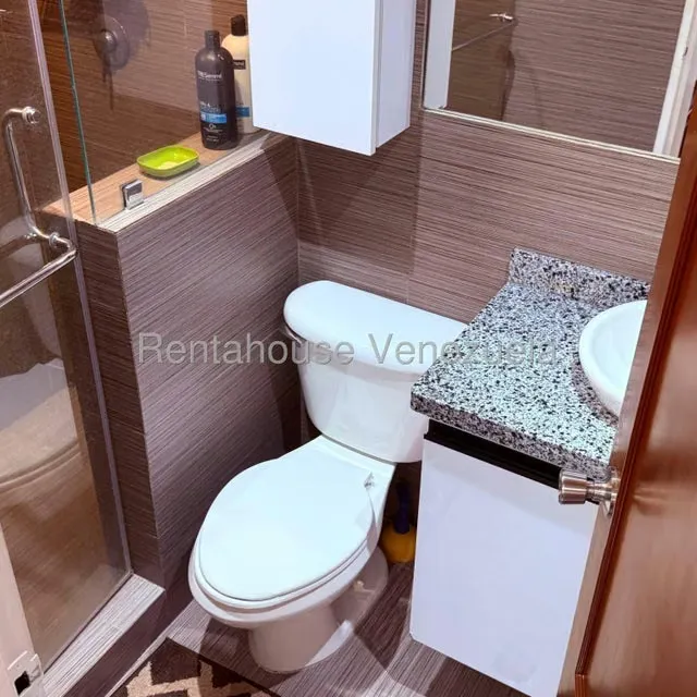 Apartamento (1 Nivel) en Venta en Colinas de La Tahona, Distrito Metropolitano - 23
