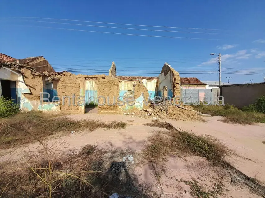 Terreno (Comercial) en Venta en Centro, Falcon - 4