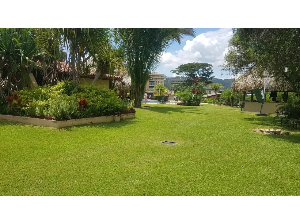 Se vende casa 1200m2 Terraza del Club Hipico 2496 - 23