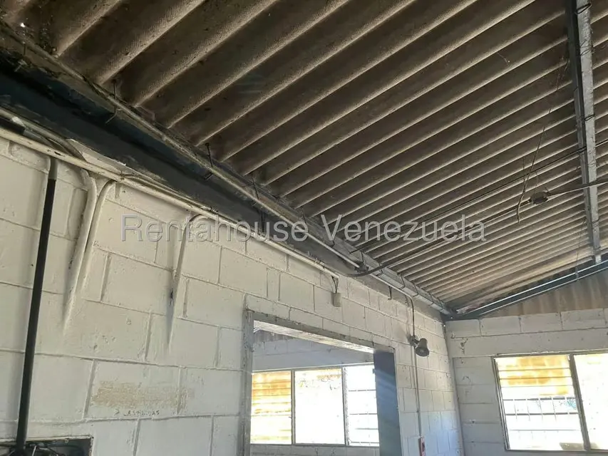 Local Comercial en Alquiler en Zona Industrial San Vicente, Aragua - 18