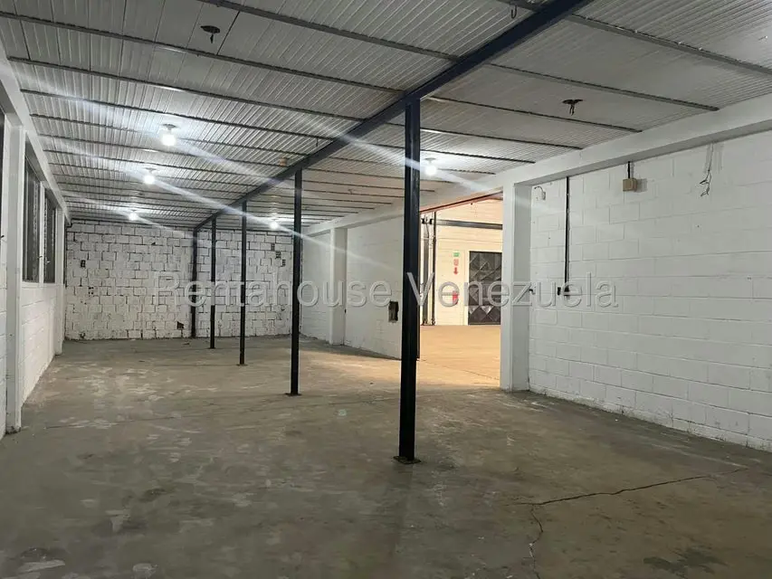 Local Comercial en Alquiler en Zona Industrial San Vicente, Aragua - 22