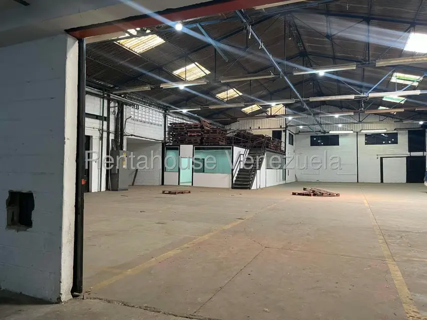 Local Comercial en Alquiler en Zona Industrial San Vicente, Aragua - 23