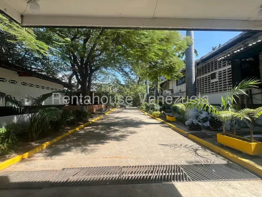 Local Comercial en Alquiler en Zona Industrial San Vicente, Aragua - 4