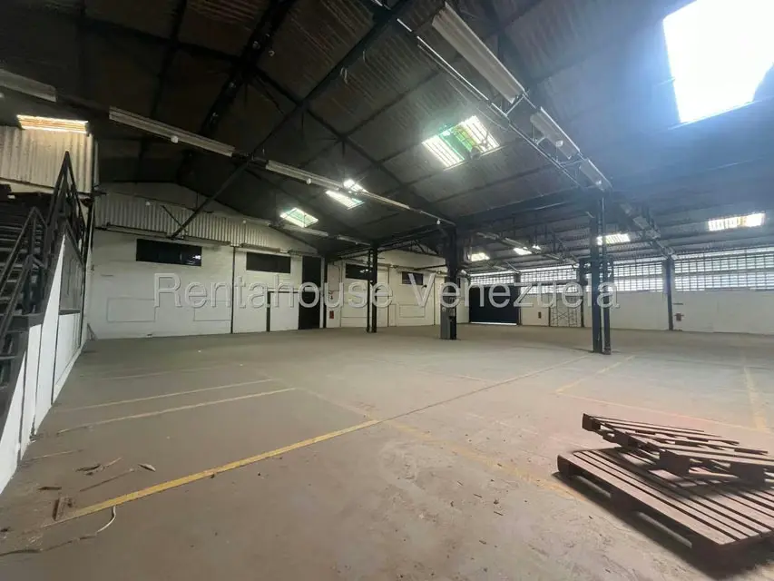 Local Comercial en Alquiler en Zona Industrial San Vicente, Aragua - 9
