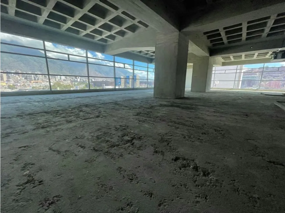 Vendo/alquilo oficina 300m2 Las Mercedes 9527 - 2